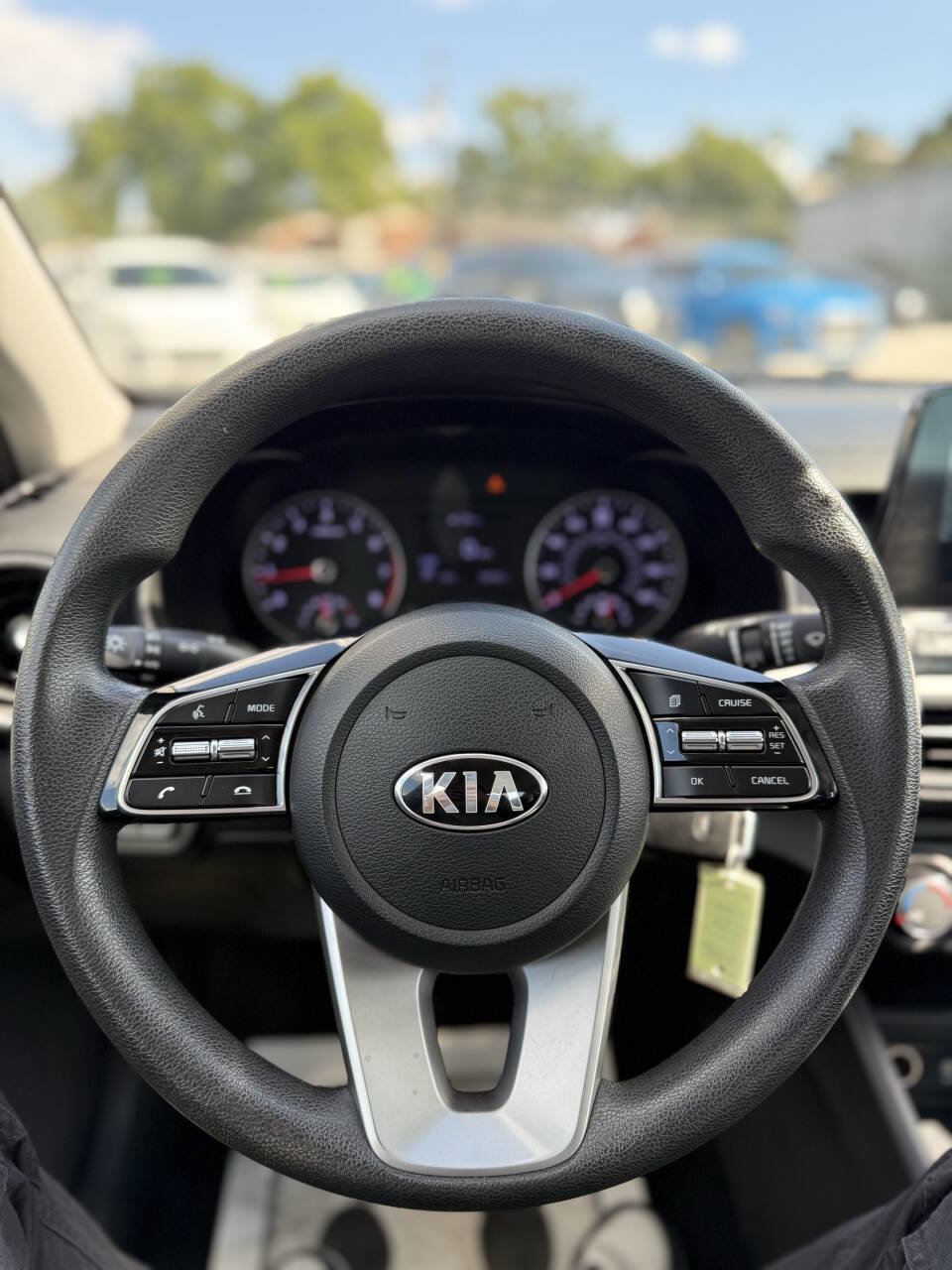 Used 2020 Kia Forte LXS image 17