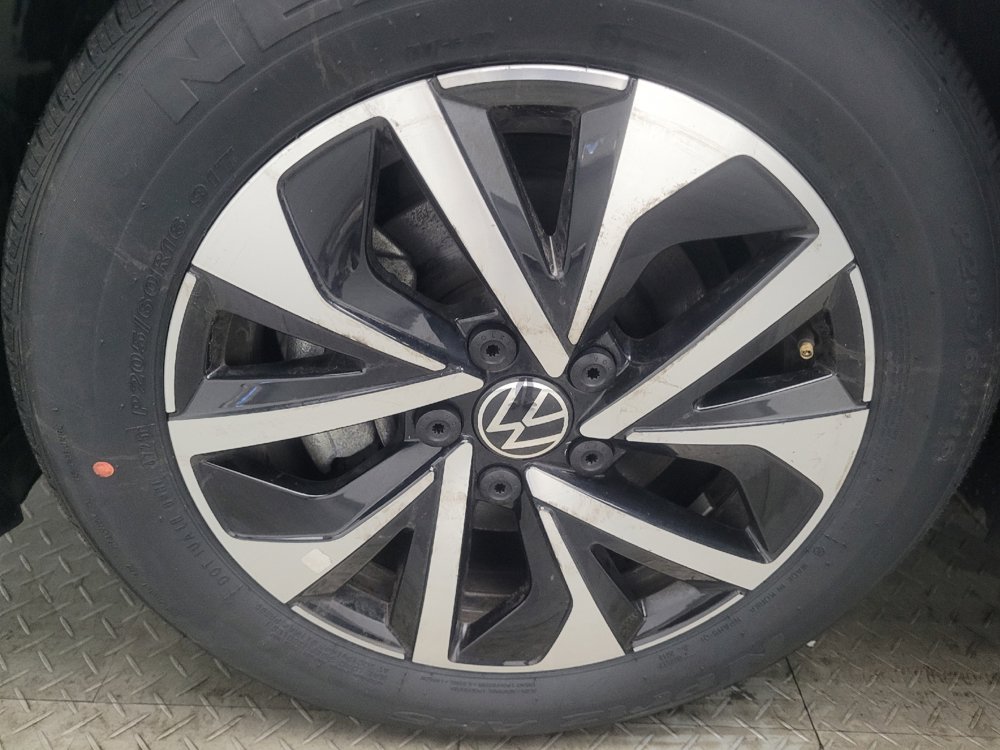 Used 2024 Volkswagen Jetta S FWD image 31