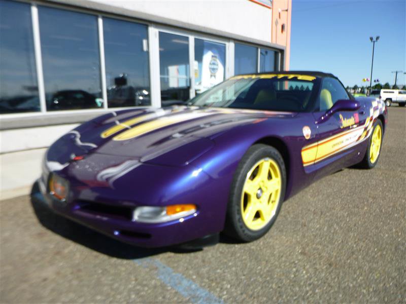 Used 1998 Chevrolet Corvette Convertible w/ Memory Pkg
