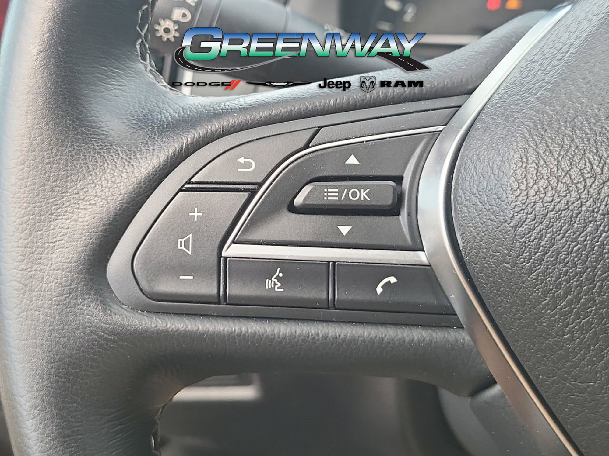 Used 2021 INFINITI Q50 Luxe w/ Seat & Sound Package image 24