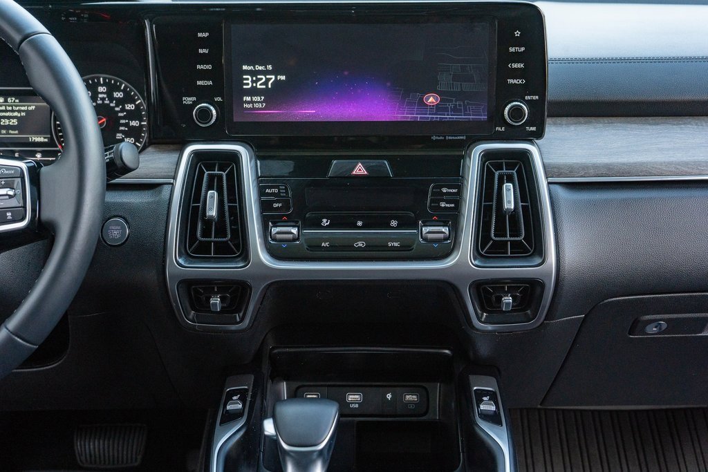 Used 2023 Kia Sorento X-Line EX image 26