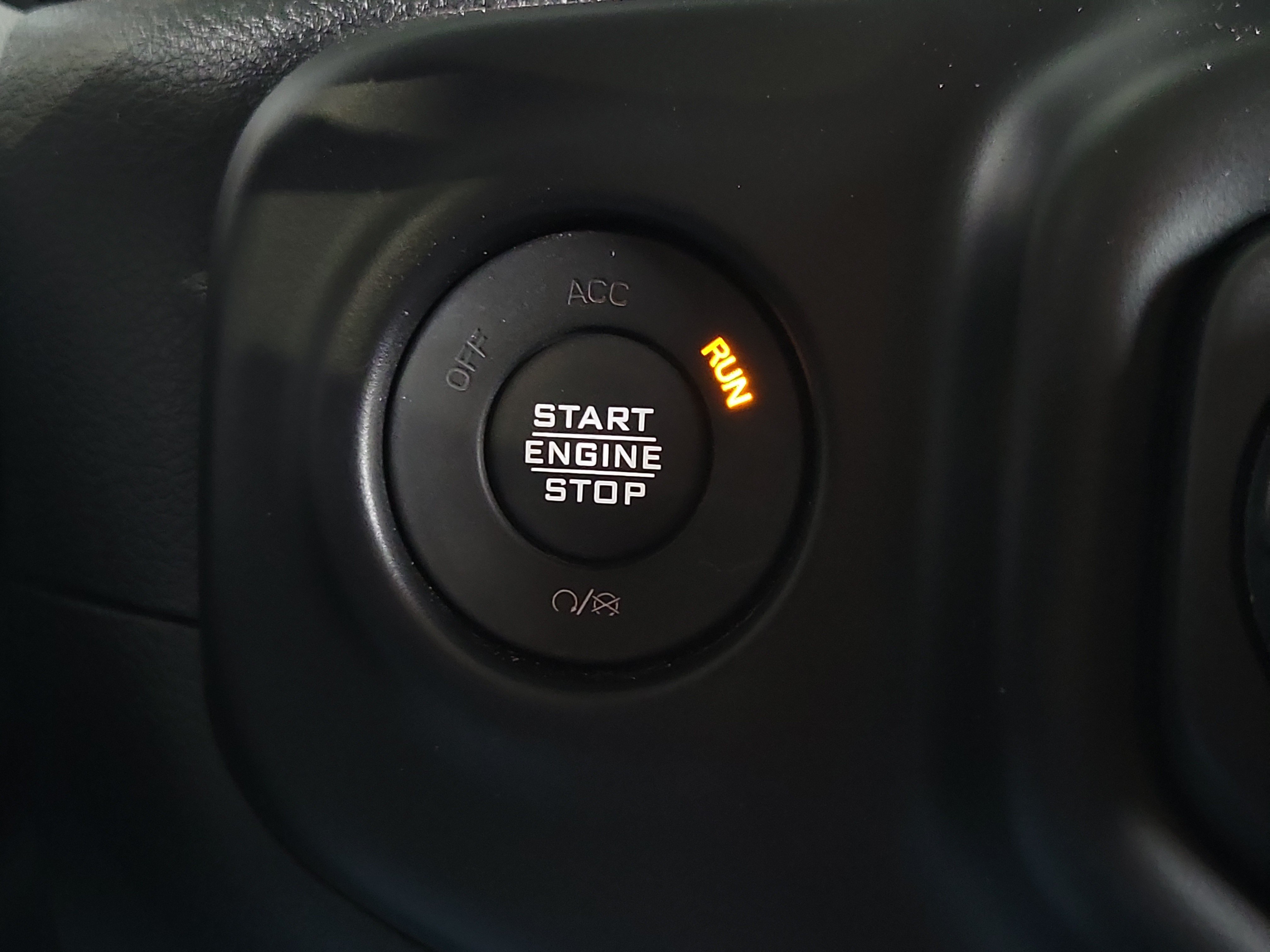Certified 2023 Jeep Wrangler Unlimited Sahara w/ Cold Weather Group AWD/4WD image 31