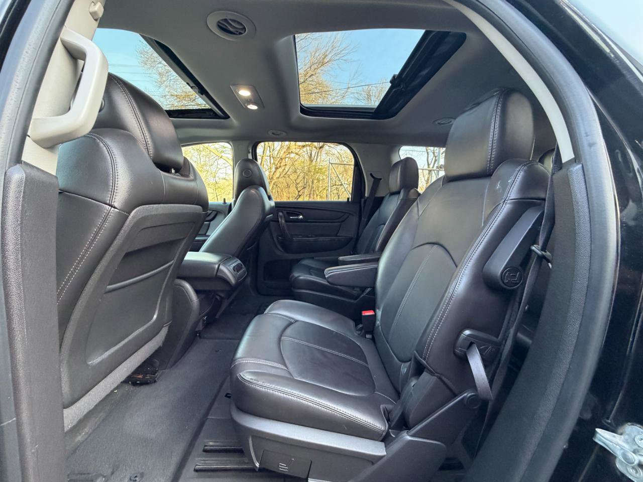 Used 2016 GMC Acadia SLT w/ Premium Edition image 24