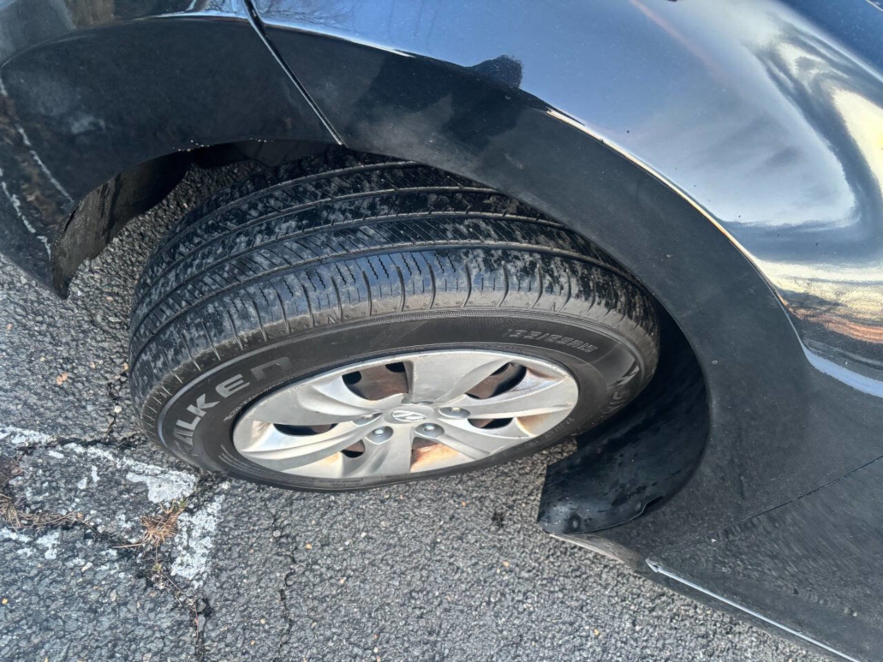 Used 2016 Hyundai Elantra SE image 9