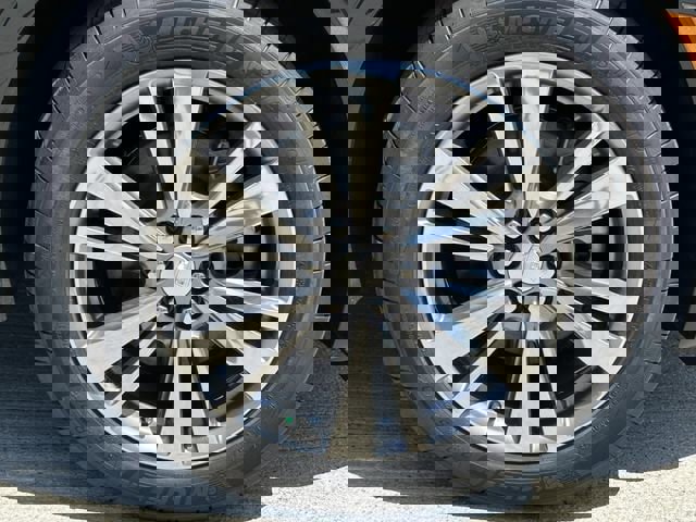 New 2025 Cadillac XT5 Premium Luxury image 3