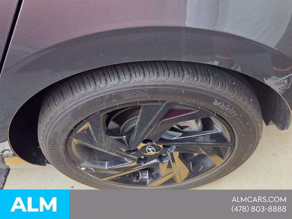 Used 2026 Hyundai Elantra Sport FWD image 15