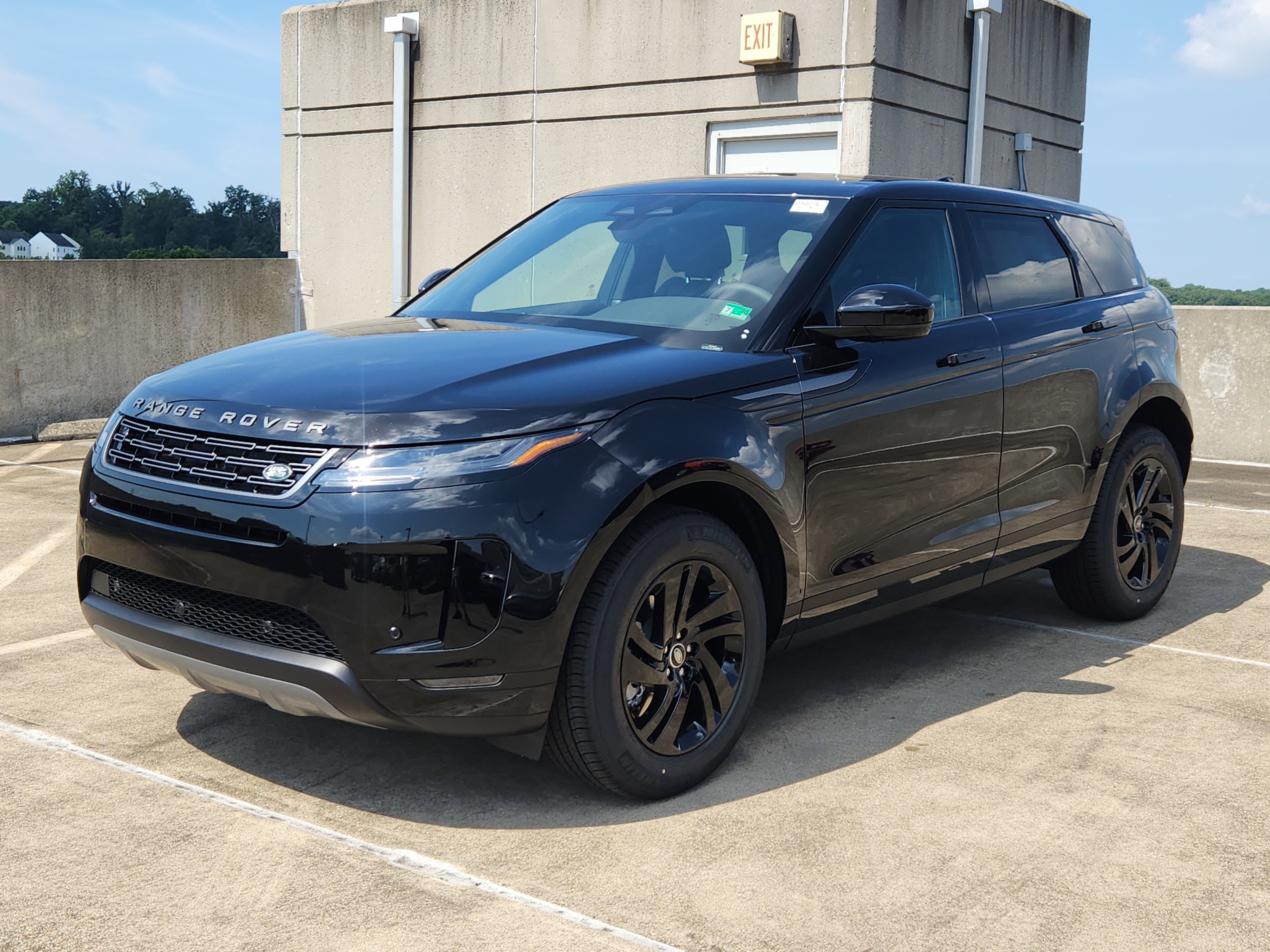 Used 2026 Land Rover Range Rover Evoque S video 1