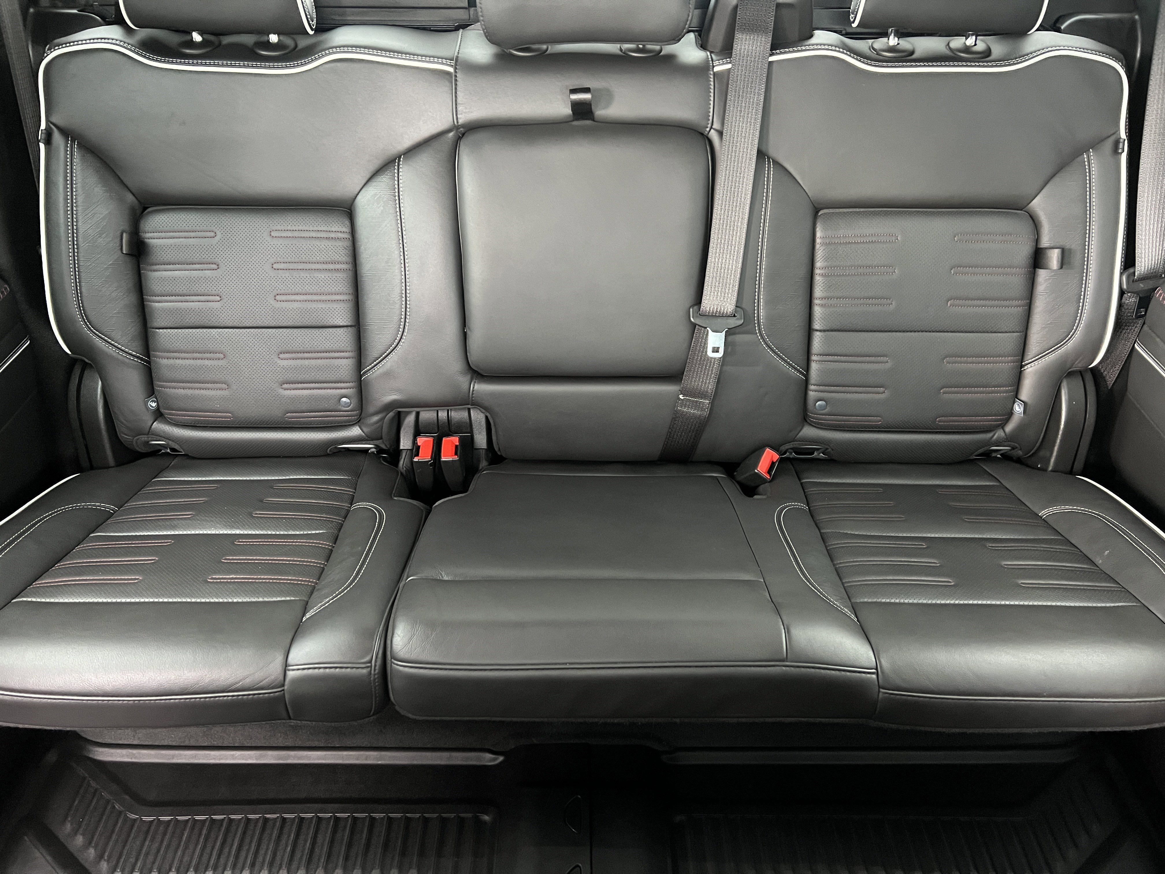 Used 2024 GMC Sierra 1500 AT4X AWD/4WD image 16