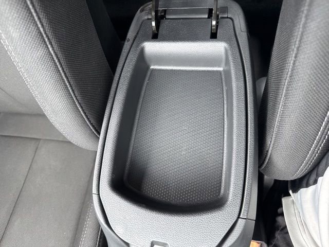 Used 2015 Hyundai Veloster FWD image 24