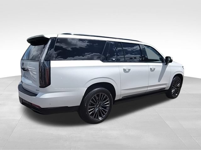 Used 2025 Cadillac Escalade ESV Sport Platinum AWD/4WD image 8