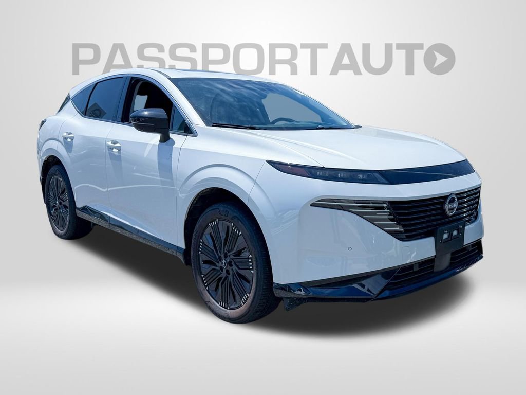 Used 2025 Nissan Murano Platinum w/ Cargo Package AWD/4WD image 2