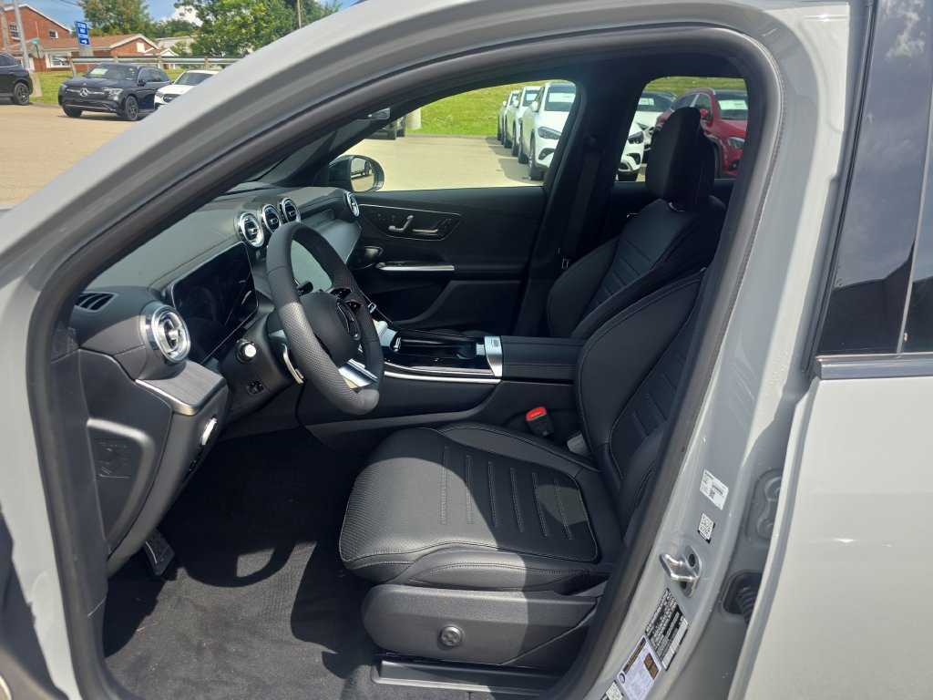 New 2026 Mercedes-Benz GLC 300 4MATIC image 9