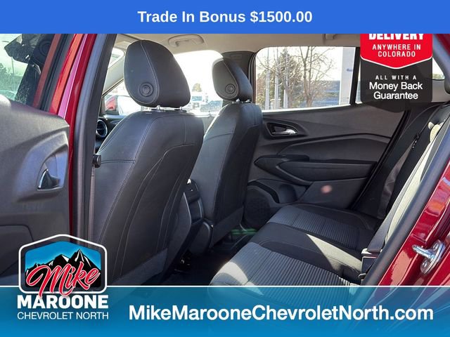 Certified 2025 Chevrolet Trax LT w/ LT Convenience Package image 13