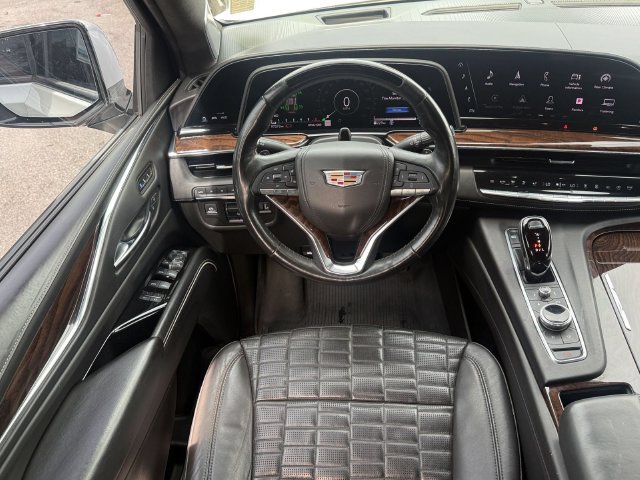 Used 2021 Cadillac Escalade Sport Platinum w/ LPO, ONYX Package AWD/4WD image 15