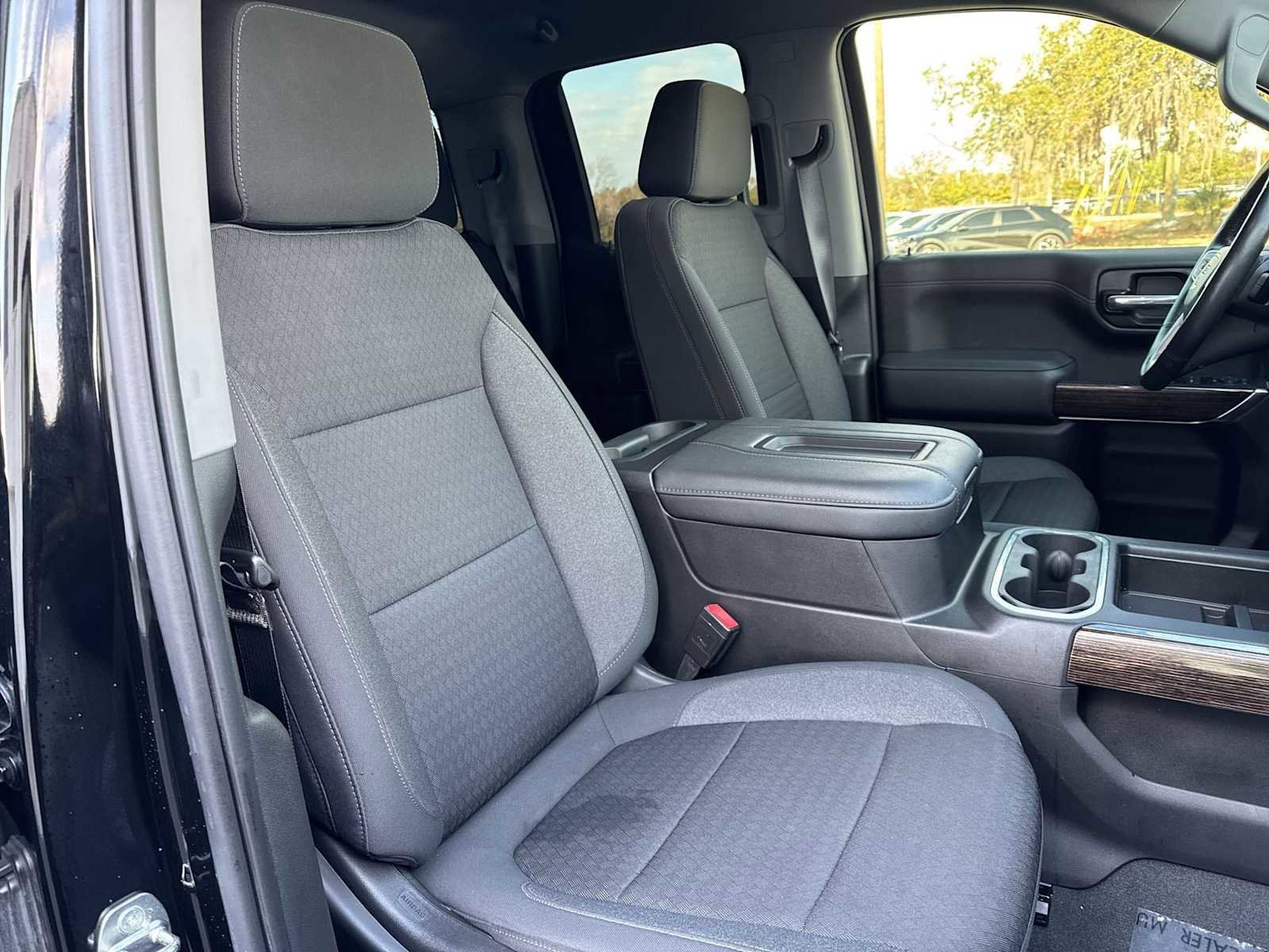 Used 2021 GMC Sierra 1500 Elevation image 19