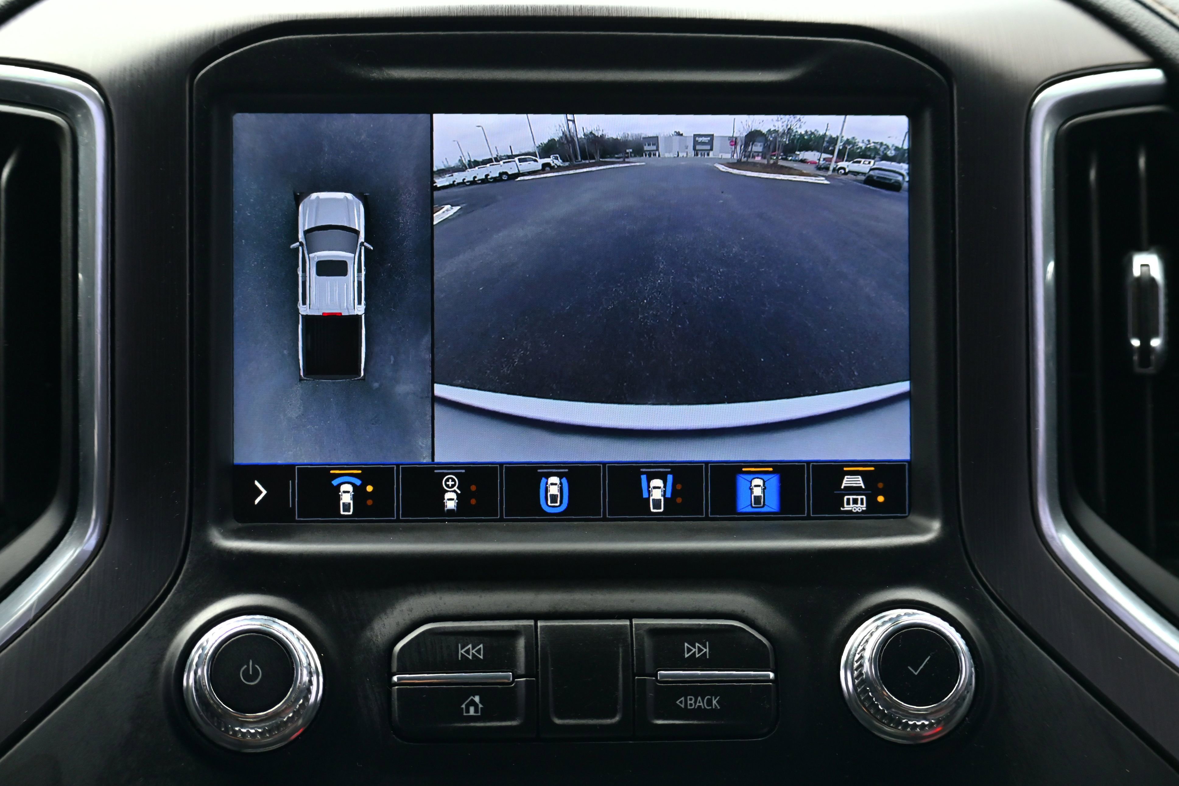 Used 2020 GMC Sierra 1500 AT4 w/ AT4 Premium Package image 16