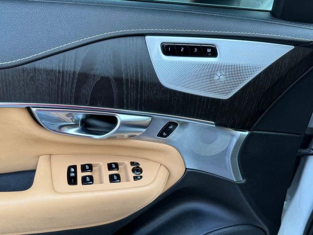 Used 2021 Volvo XC90 T8 Inscription w/ Protection Package Premier AWD/4WD image 14