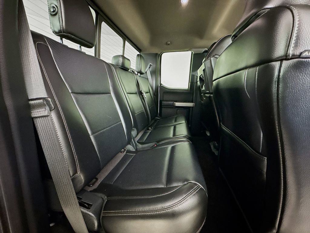 Used 2017 Ford F250 Lariat w/ Chrome Package image 34