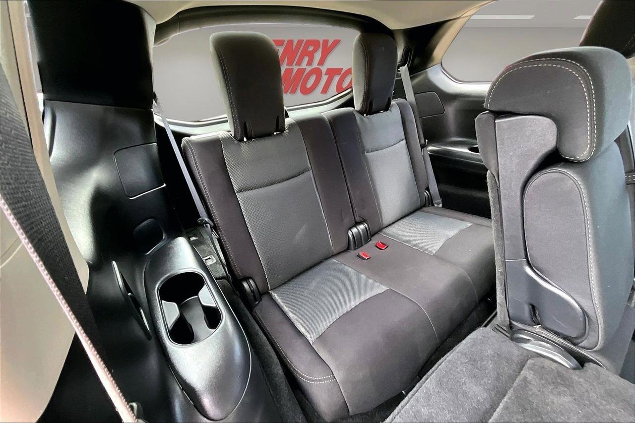 Used 2019 Nissan Pathfinder S image 26