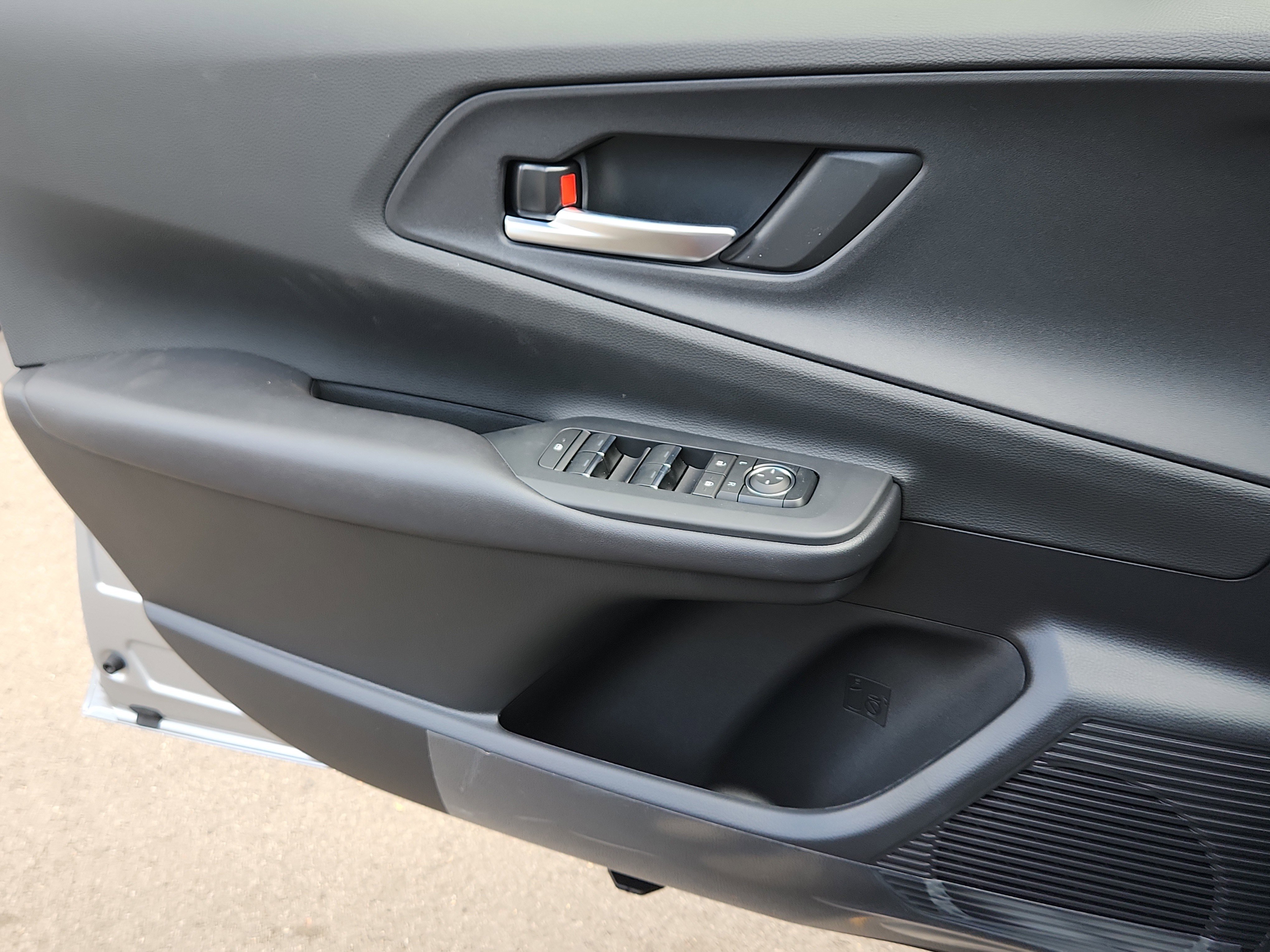 New 2026 Toyota Prius Plug-In Hybrid image 6
