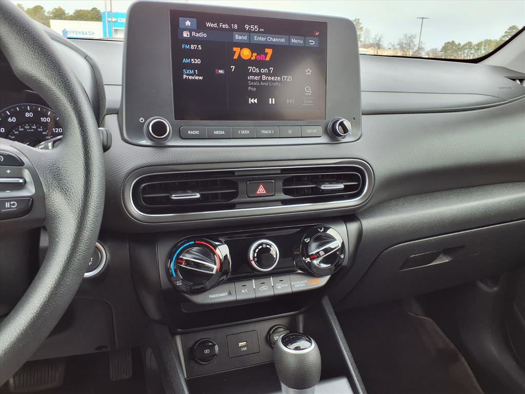 Used 2023 Hyundai Kona SEL image 7