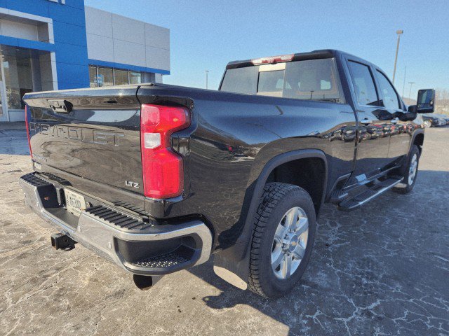 Used 2021 Chevrolet Silverado 3500 LTZ w/ LTZ Plus Package image 5
