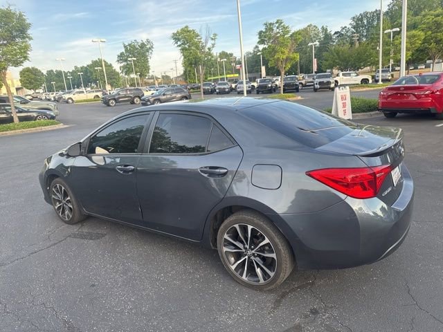 Used 2017 Toyota Corolla SE FWD image 5