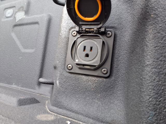 Used 2024 Chevrolet Silverado 2500 Custom w/ Custom Value Package image 77