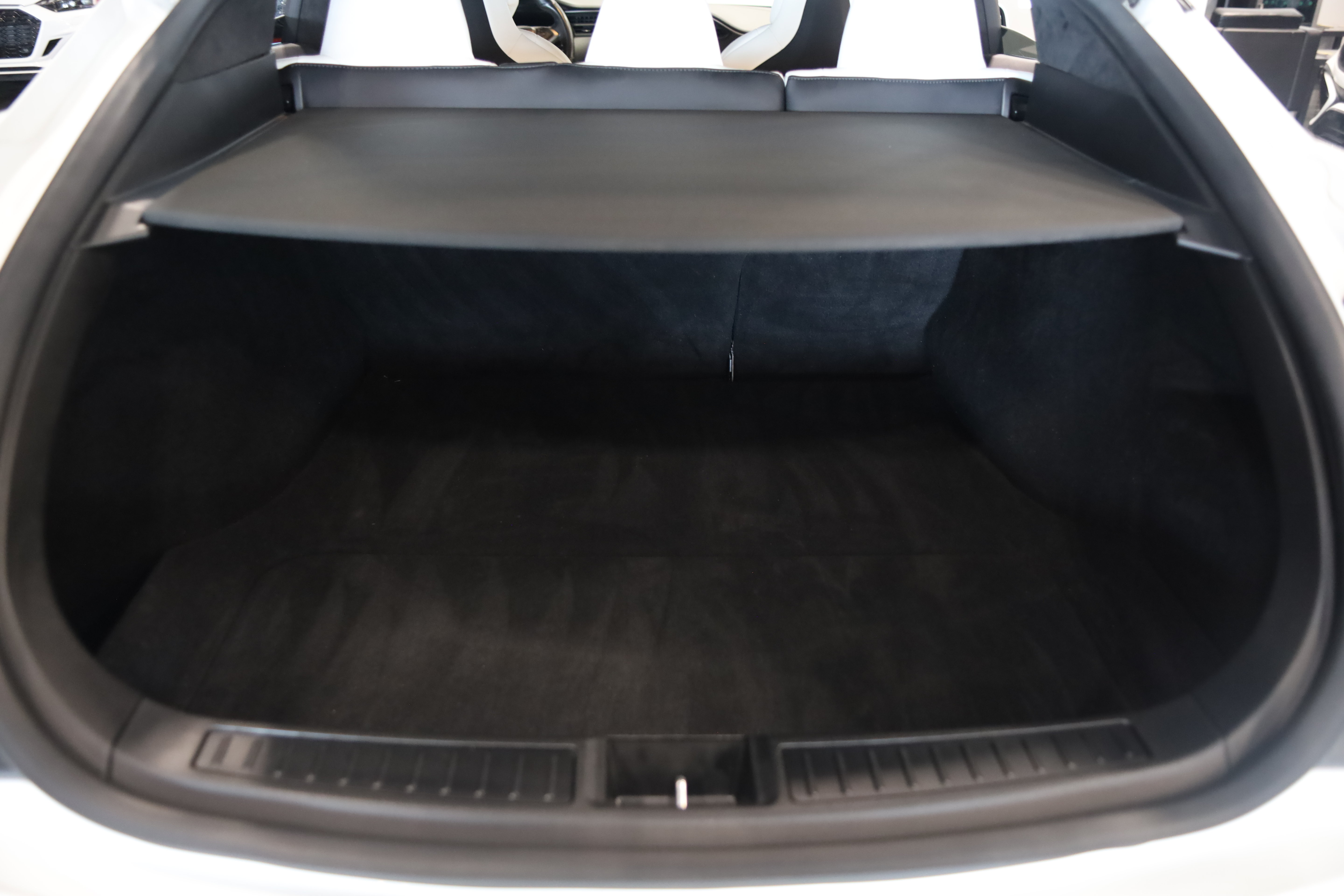 Used 2019 Tesla Model S Long Range AWD/4WD image 7