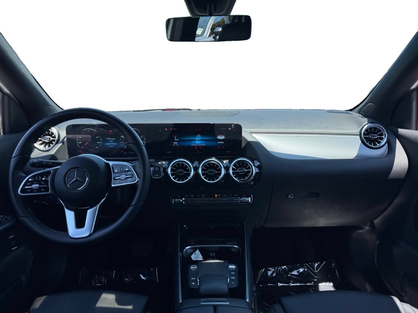 Used 2023 Mercedes-Benz GLA 250 w/ Premium Package image 10