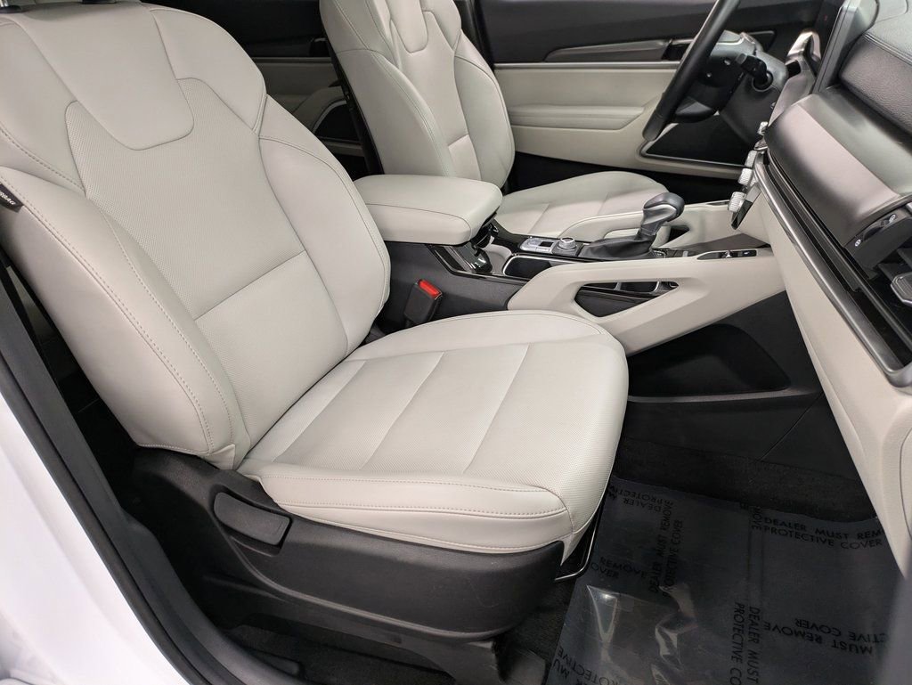 Certified 2024 Kia Telluride S w/ S Sunroof Package image 28