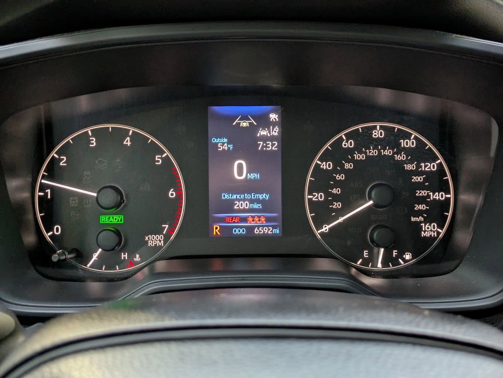 Certified 2025 Toyota Corolla LE image 27