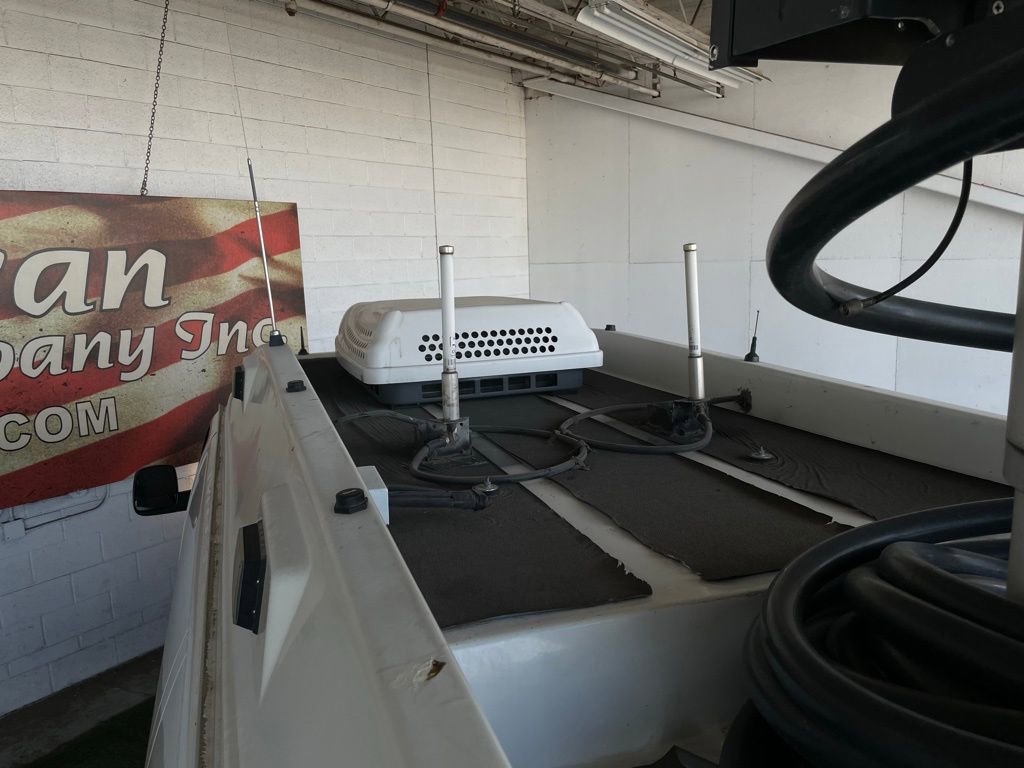 Used 2014 GMC Savana 3500 Extended image 20