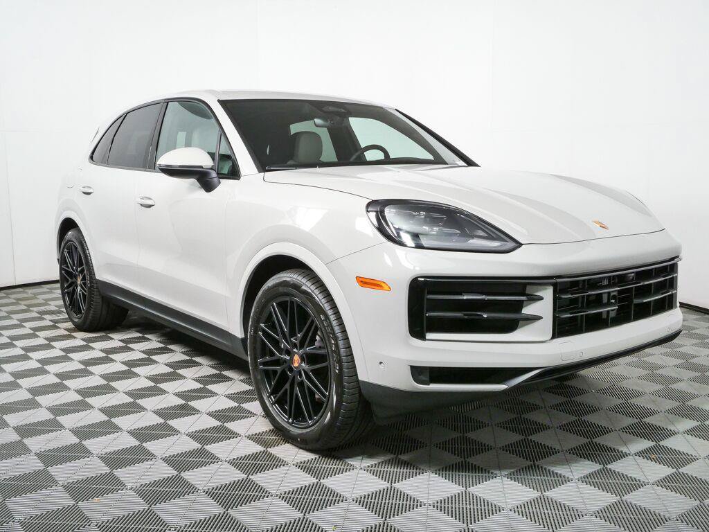 New 2026 Porsche Cayenne AWD/4WD image 27