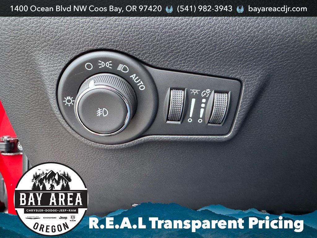 New 2026 Jeep Compass Limited w/ Sun, Sound & Navigation Group AWD/4WD image 19