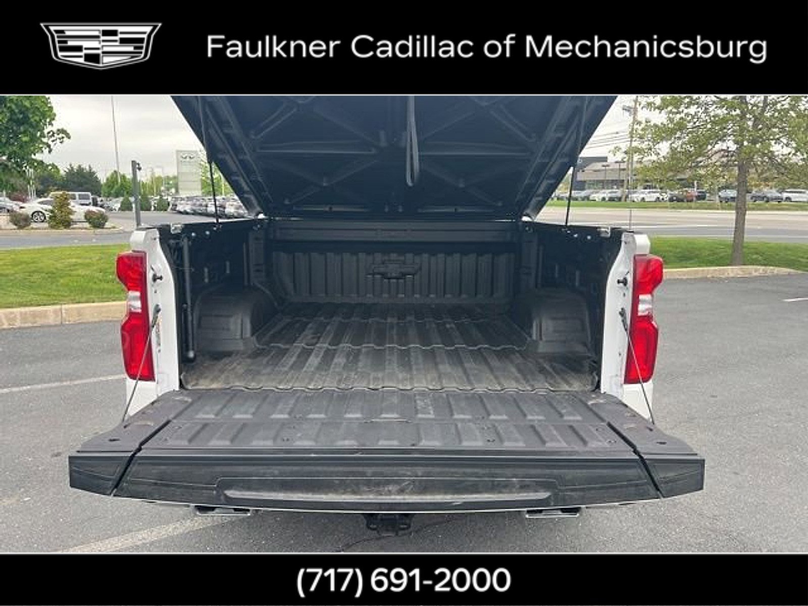 Used 2025 Chevrolet Silverado 1500 LTZ w/ LTZ Premium Package AWD/4WD image 15