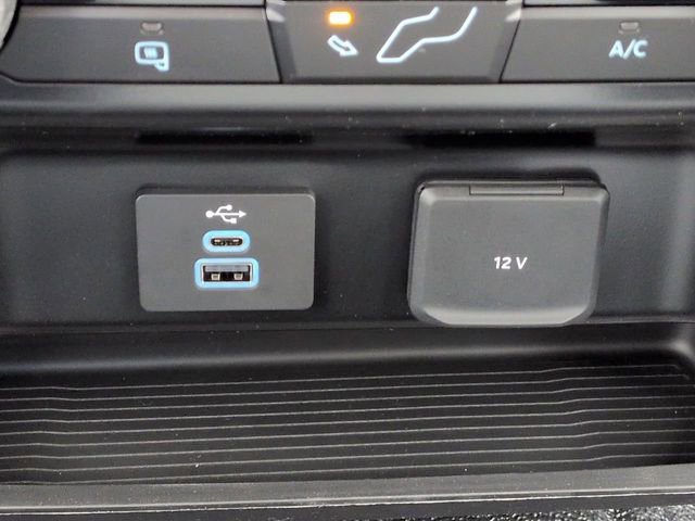 New 2026 Ford F250 XL w/ XL Chrome Package image 23