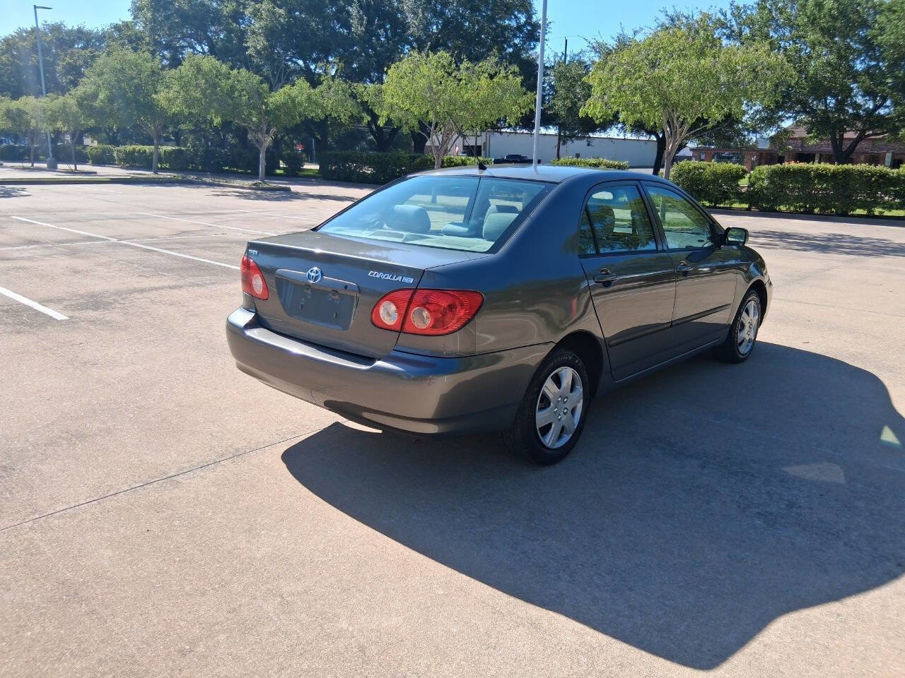 Used 2006 Toyota Corolla CE FWD image 6