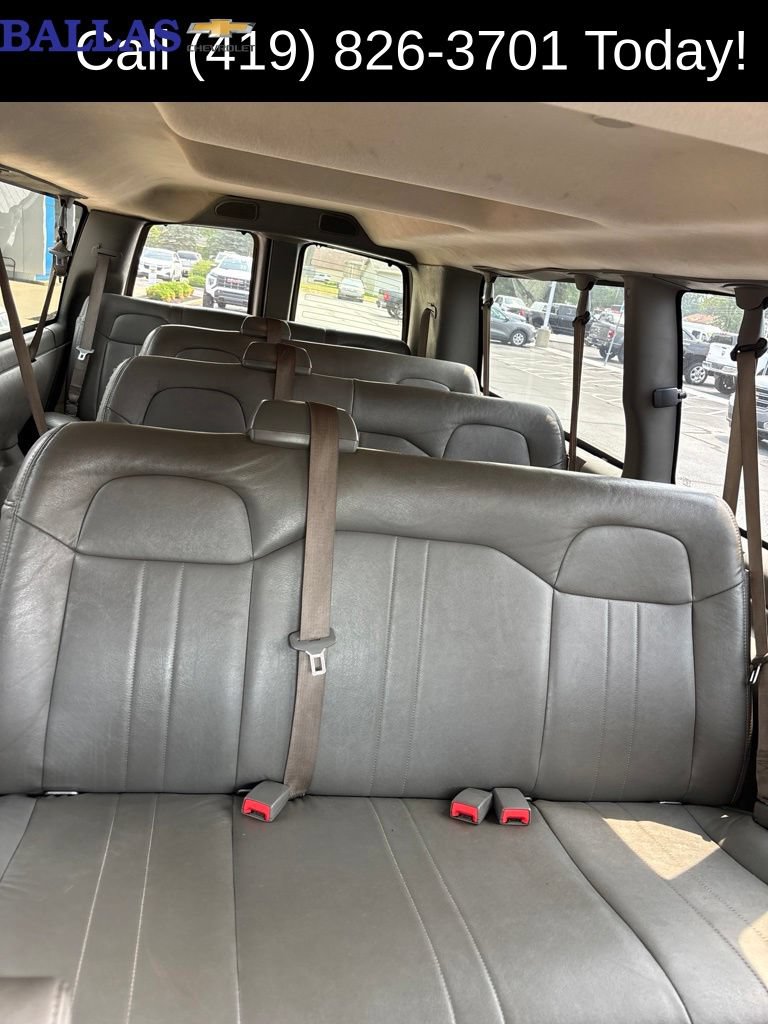 Used 2022 Chevrolet Express 3500 LS RWD image 8
