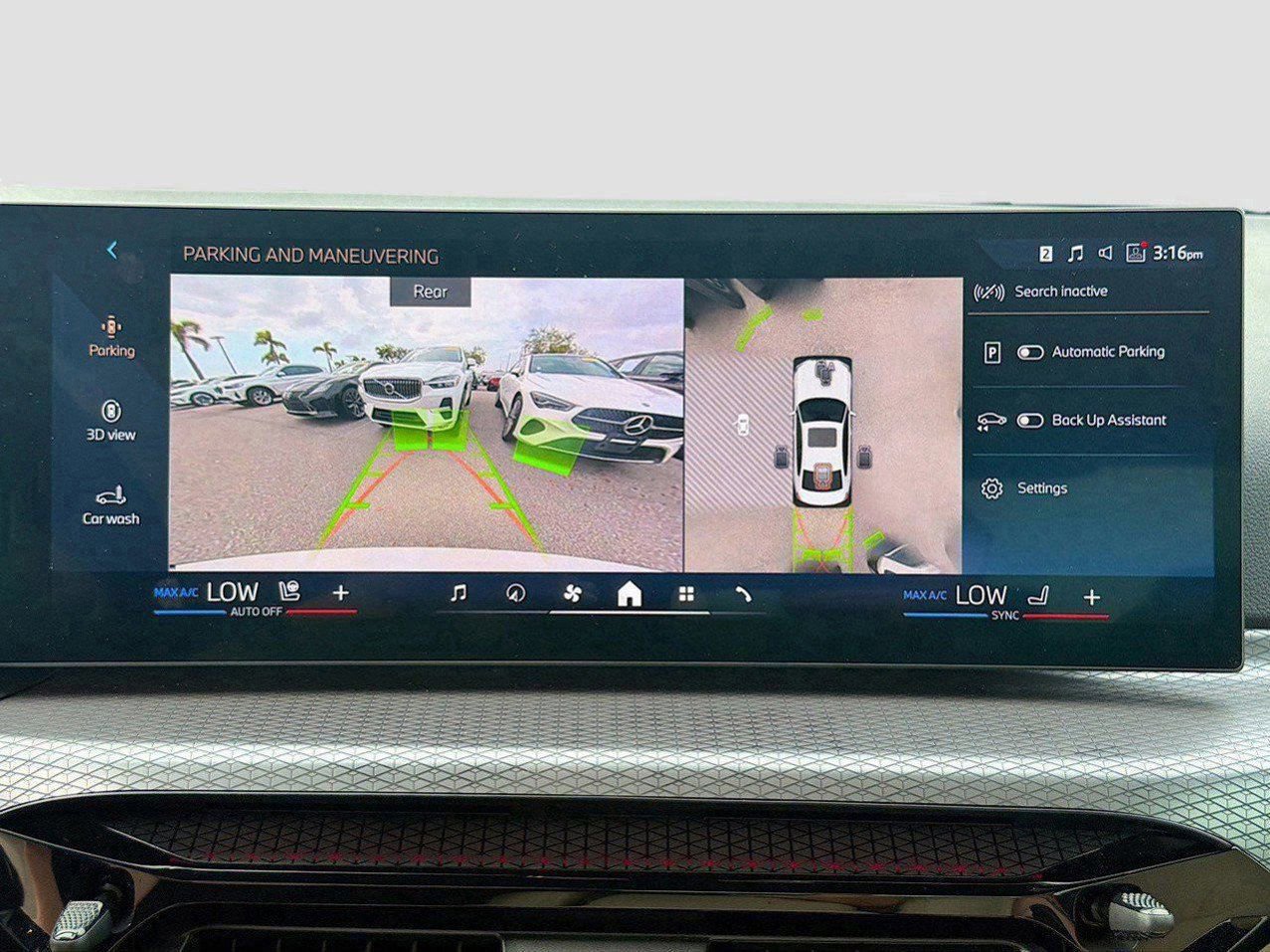 New 2025 BMW 330i Sedan w/ Convenience Package RWD image 34