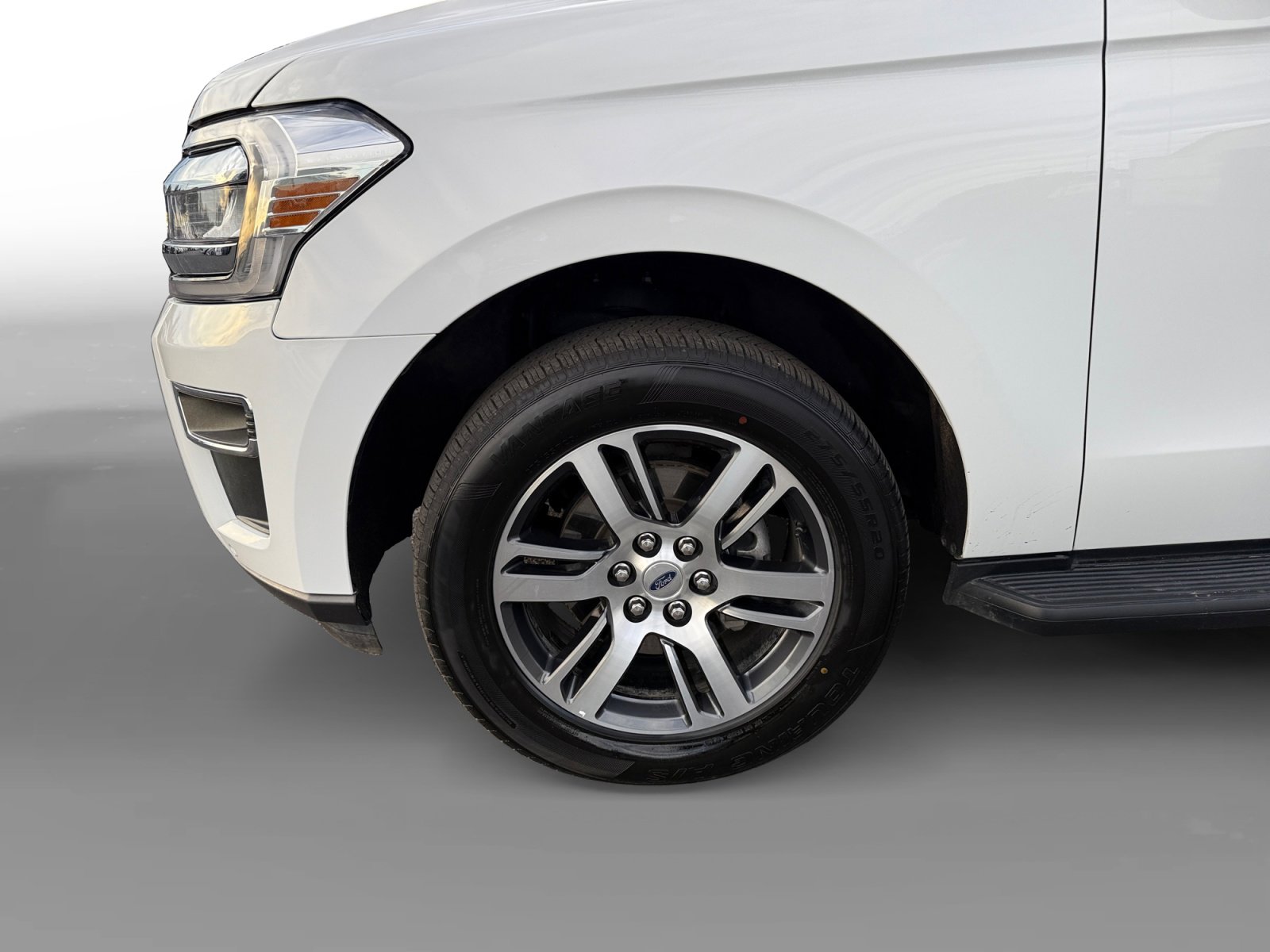 Used 2024 Ford Expedition Max Limited image 9