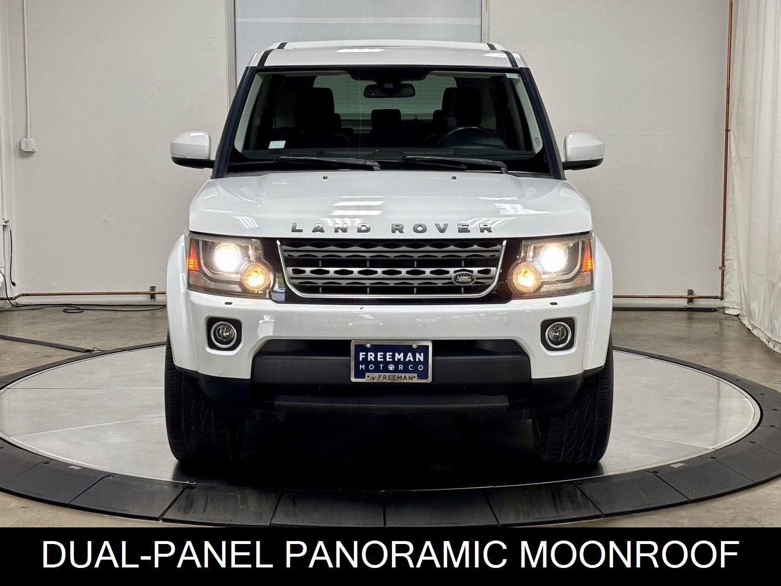 Used 2016 Land Rover LR4 AWD/4WD image 3