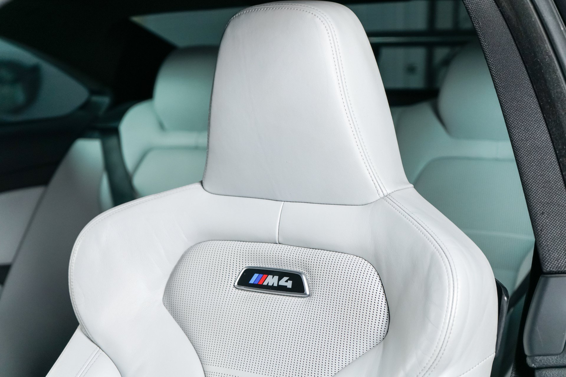 Used 2015 BMW M4 Coupe RWD image 24