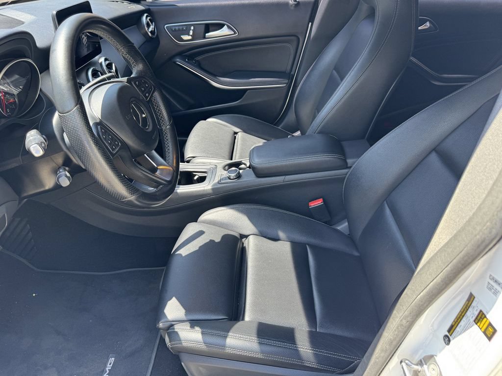 Used 2018 Mercedes-Benz CLA 250 image 15