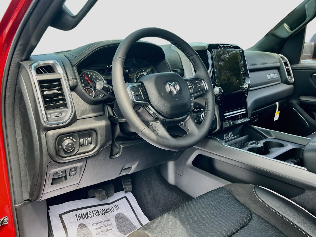 New 2026 RAM 1500 Laramie AWD/4WD image 9
