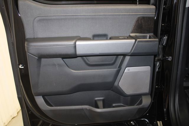 Used 2022 Ford F150 Lariat w/ Max Trailer Tow Package image 16