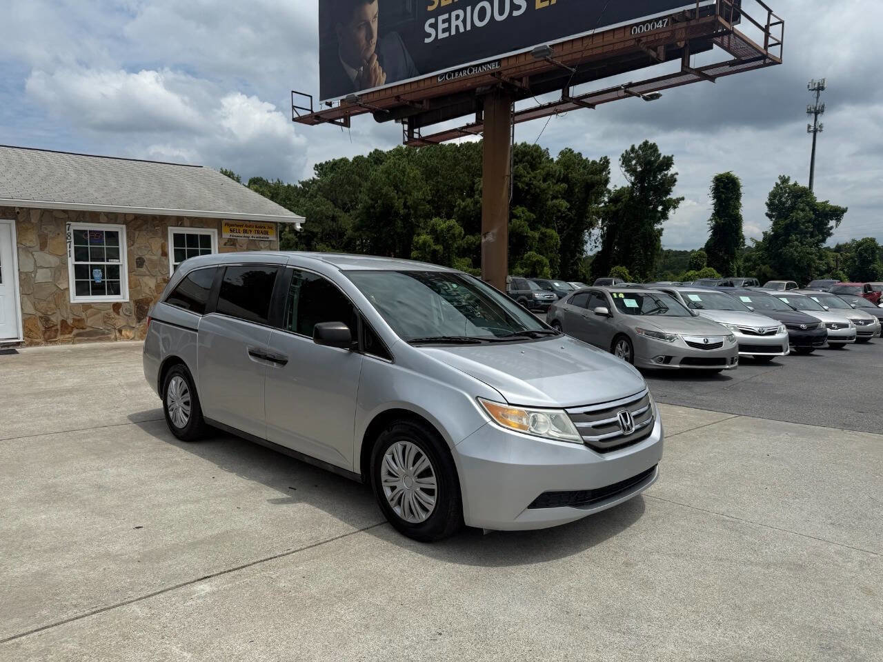 Used 2011 Honda Odyssey LX image 9