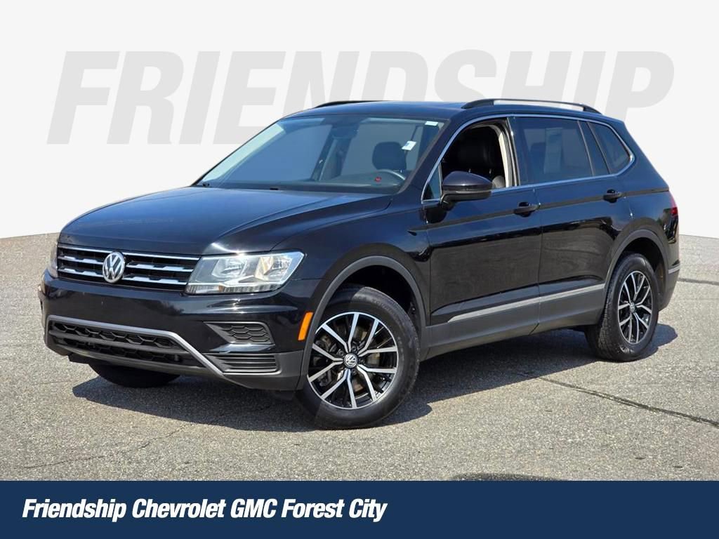 Used 2021 Volkswagen Tiguan SE w/ Panoramic Sunroof Package
