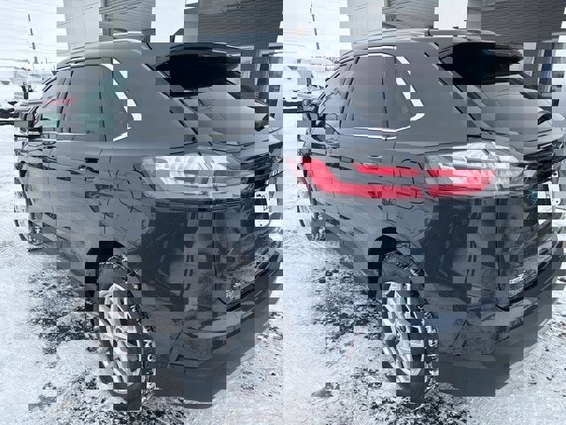 Certified 2024 Ford Edge SEL w/ Convenience Package image 3