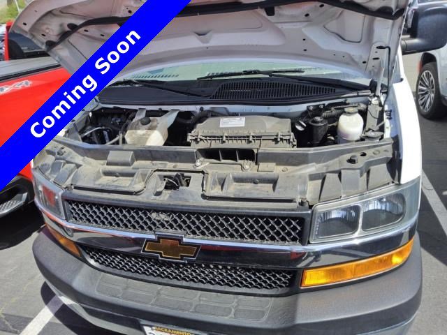 Used 2021 Chevrolet Express 3500 w/ Power Convenience Package image 9